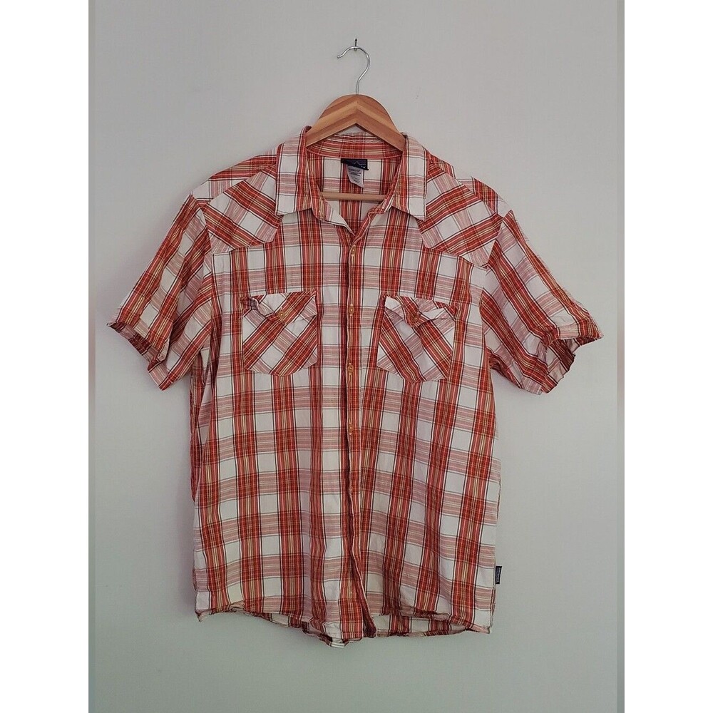 Patagonia Orange and White Plaid Short-Sleeve Button-Down Shirt Mens Size Large